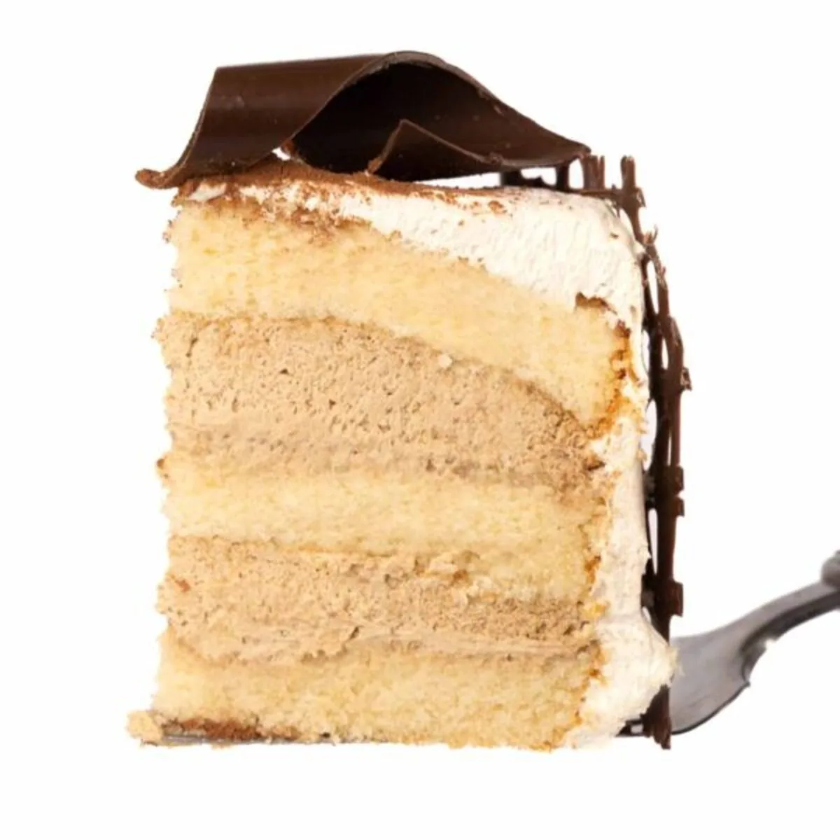 Porción de torta Moka de Fridolin con masa de vainilla y crema de café Título: